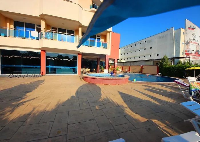 Menada In Sunny Apartman