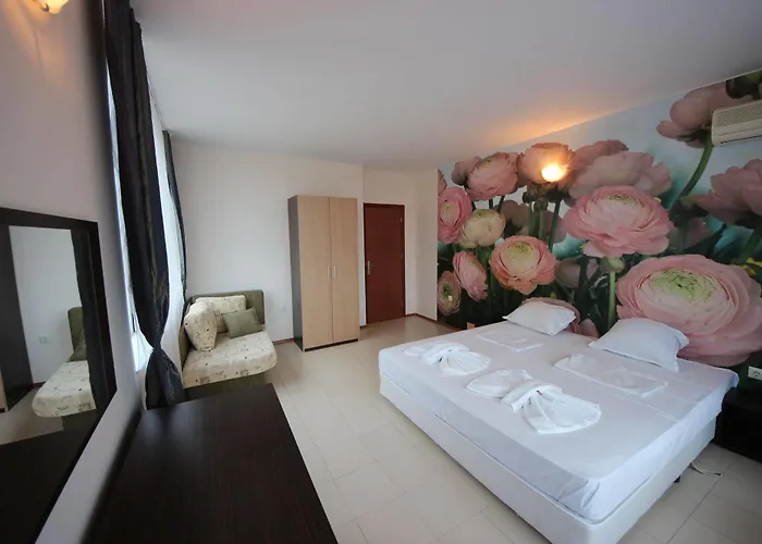 Menada In Sunny * Napospart