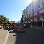 Menada In Sunny * Slantschew brjag