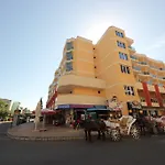 Menada In Sunny