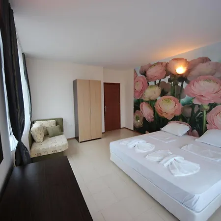 Menada In Sunny * サニービーチ