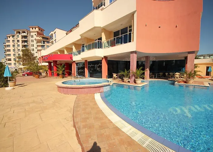 Menada In Sunny * Slantschew brjag