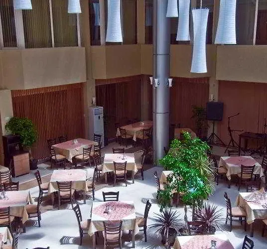 Menada In Sunny Slantschew brjag