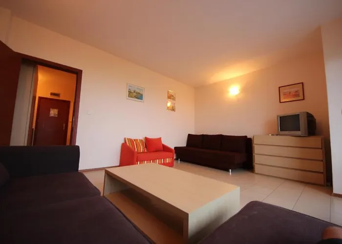 Apartment Menada In Sunny *