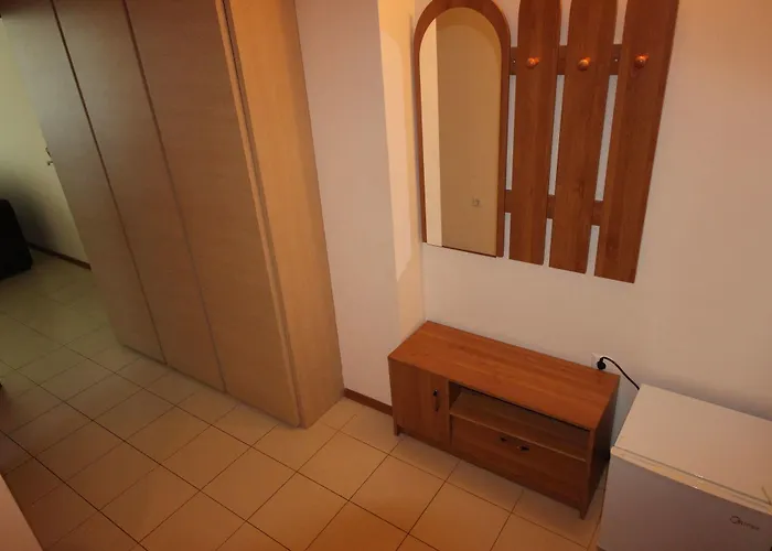 Menada In Sunny Apartment *