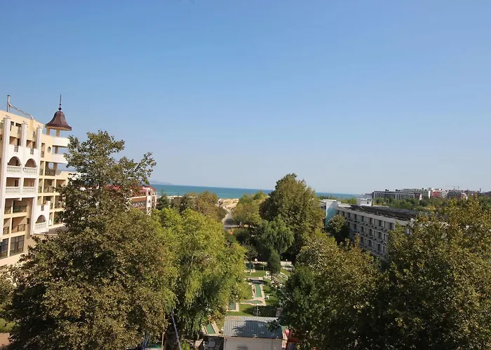 Menada In Sunny Sunny Beach