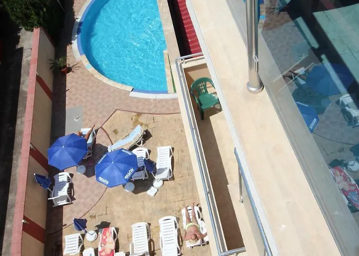 Apartment Menada In Sunny